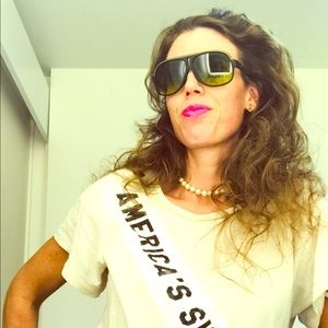 Meet your Posher, Brook